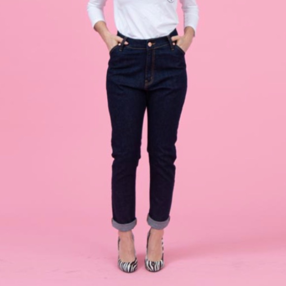 Lady K Loves Polly Jean- Med